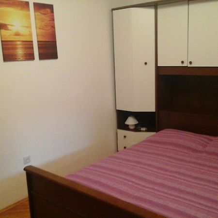 Apartments Tanja & Boris Baška Chambre photo