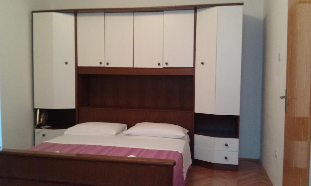 Apartments Tanja & Boris Baška Chambre photo